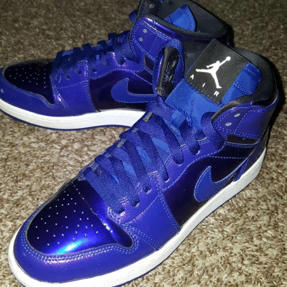 Jordan 1 Retro Anti Gravity Machines